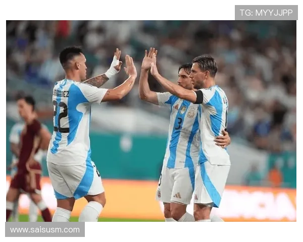 阿根廷半场领先委内瑞拉劳塔罗错失良机助攻洛塞尔索破门